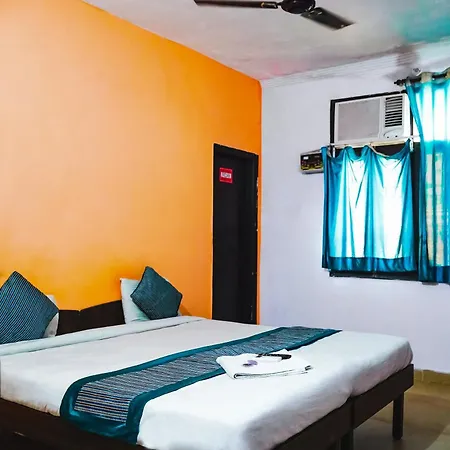 Hotel Near Igi Airport